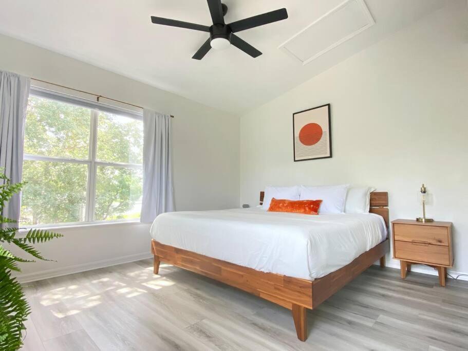 Sanctuary Gainesville Bright 2 Bedroom King Condo Eksteriør bilde