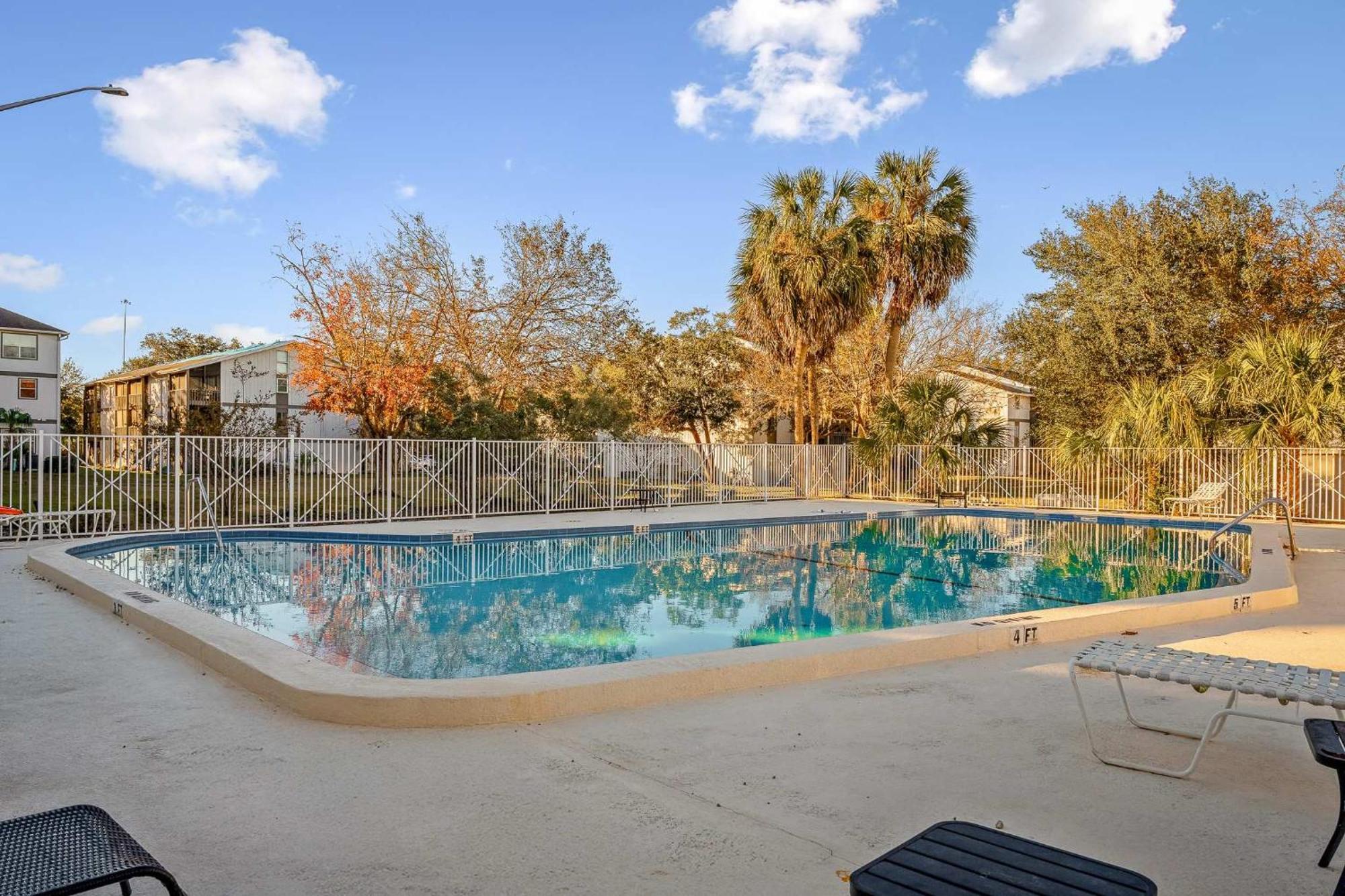 Sanctuary Gainesville Bright 2 Bedroom King Condo Eksteriør bilde